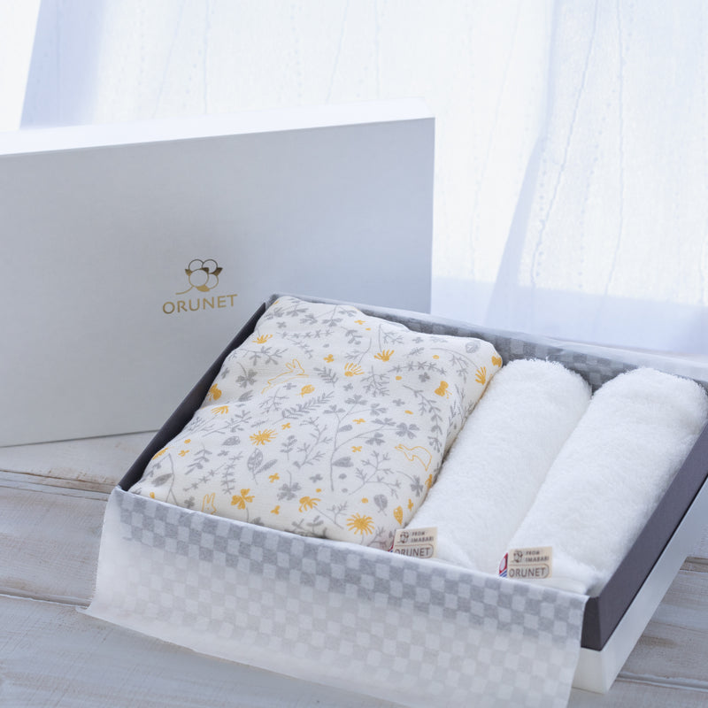 ● 3-layer gauze baby blanket (botanical)×1, White baby face towel×2  3 piece set